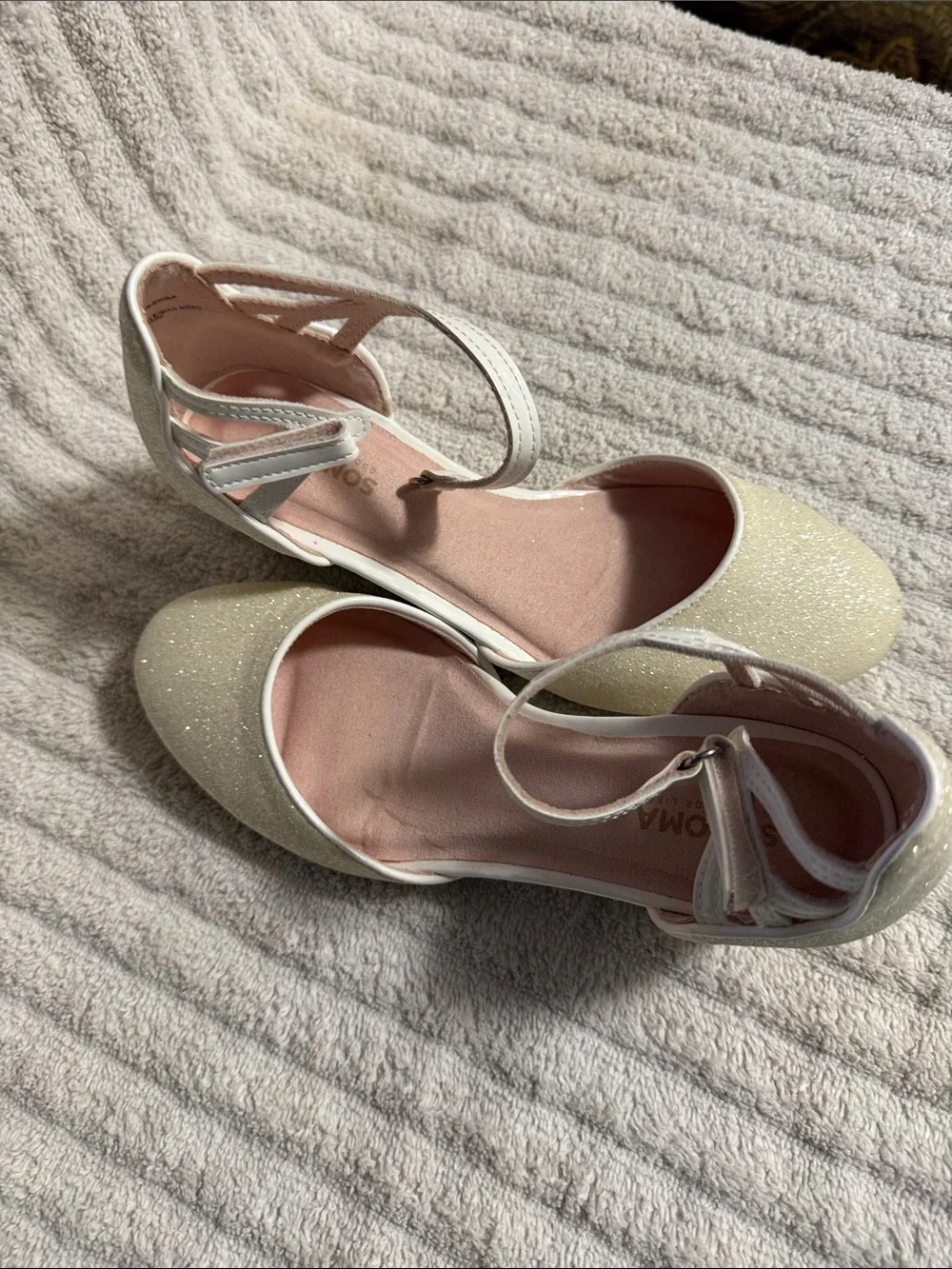 Kids Glitter Ankle-Strap Flats in Cream
